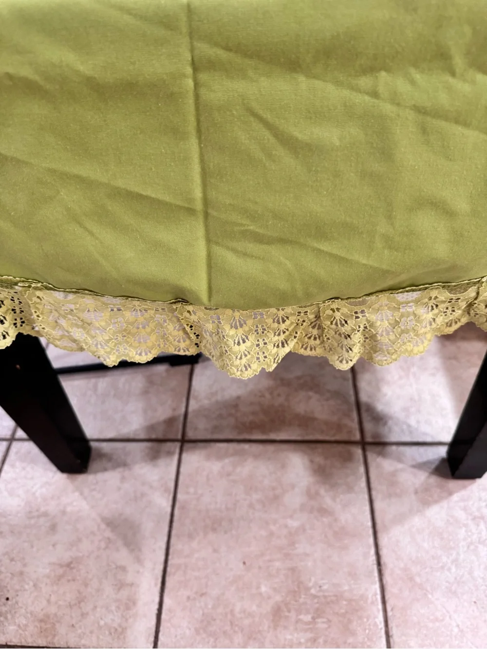 Vintage Handmade Lime Green Oval Tablecloth 86x66 Lace Trim Cottagecore